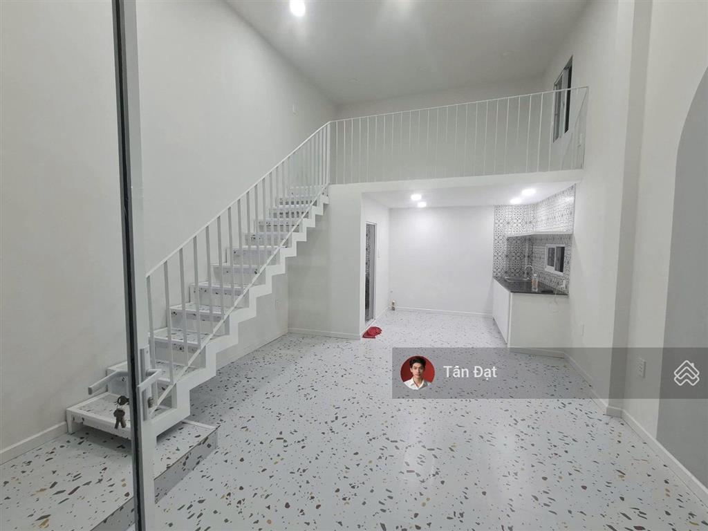 Chỉ hơn 3 đồng nhà mới 1 trệt 1 lửng có sẵn dòng tiền 6 triệu/tháng  gần làng đhqg, phạm văn đồng