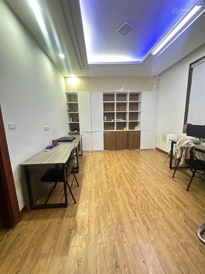 Tòa văn phòng đình thôn  77m²  7 tầng thang máy  lô góc  ô tô tránh  dòng tiền 1 tỷ/năm