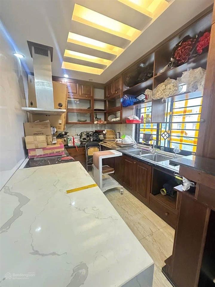 Tòa văn phòng đình thôn  77m²  7 tầng thang máy  lô góc  ô tô tránh  dòng tiền 1 tỷ/năm