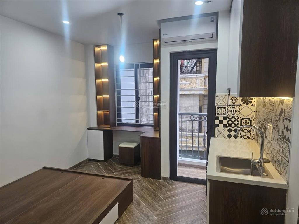 Bán gấp tòa 22 căn hộ ba đình 82m 7 tầng thang máy dòng tiền 100 triệu/tháng