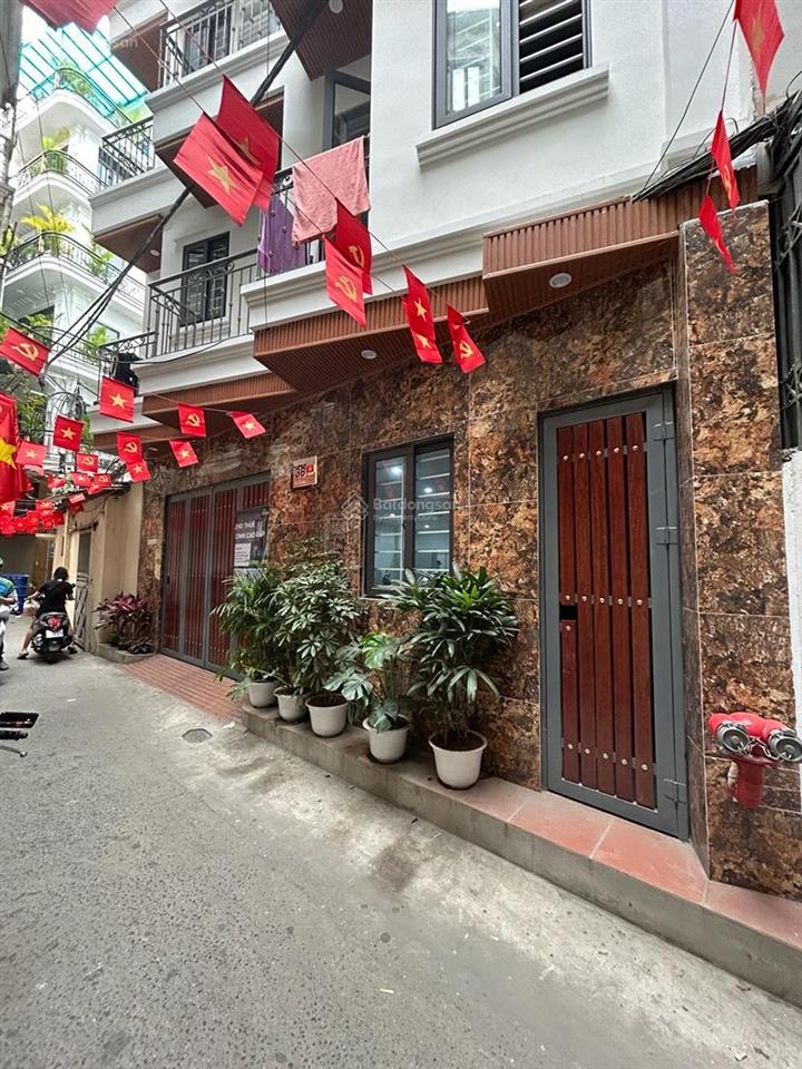 Bán gấp tòa 22 căn hộ ba đình 82m 7 tầng thang máy dòng tiền 100 triệu/tháng