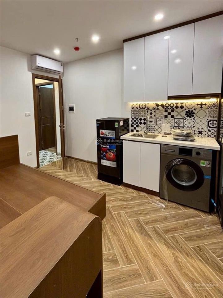 Bán gấp tòa 22 căn hộ ba đình 82m 7 tầng thang máy dòng tiền 100 triệu/tháng