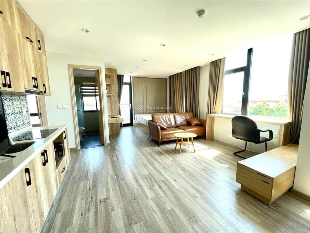 Tòa chdv 40 phòng view hồ tây 265m 9 tầng 2 thang máy doanh thu ~5 tỷ/năm