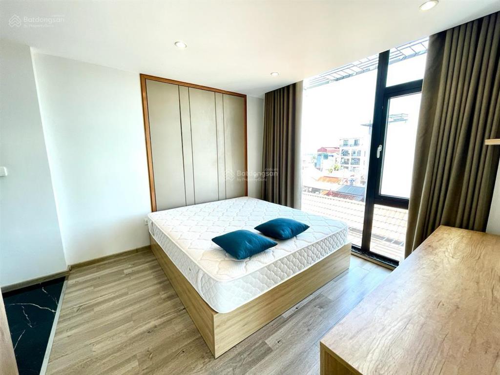 Tòa chdv 40 phòng view hồ tây 265m 9 tầng 2 thang máy doanh thu ~5 tỷ/năm