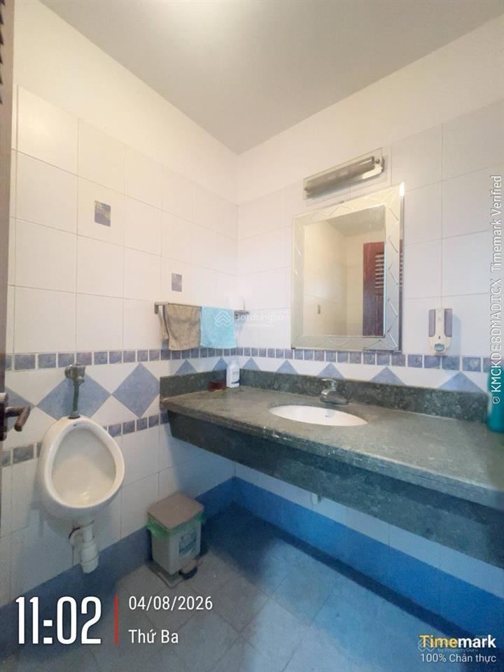 Cần tiền bán nhanh, nhà mặt phố võ văn dũng, đống đa 9 tầng thang máy vỉa hè gần hồ