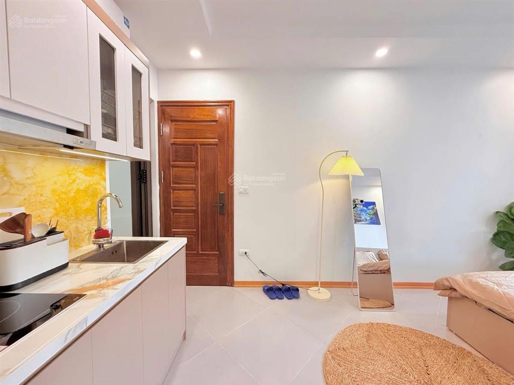 Bán tòa căn hộ phan kế bính, ba đình 102m2 25 phòng dòng tiền ~180 triệu/tháng