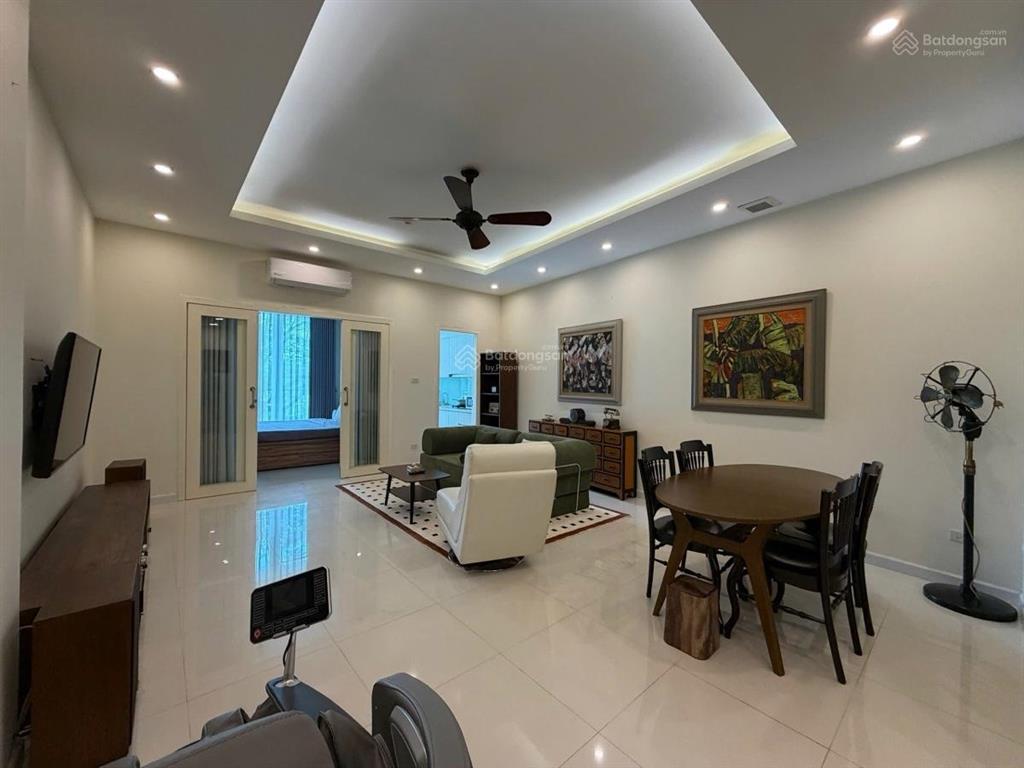 Bán nhà mặt phố mai anh tuấn, view hồ hoàng cầu 10 tầng lô góc 3 mặt thoáng