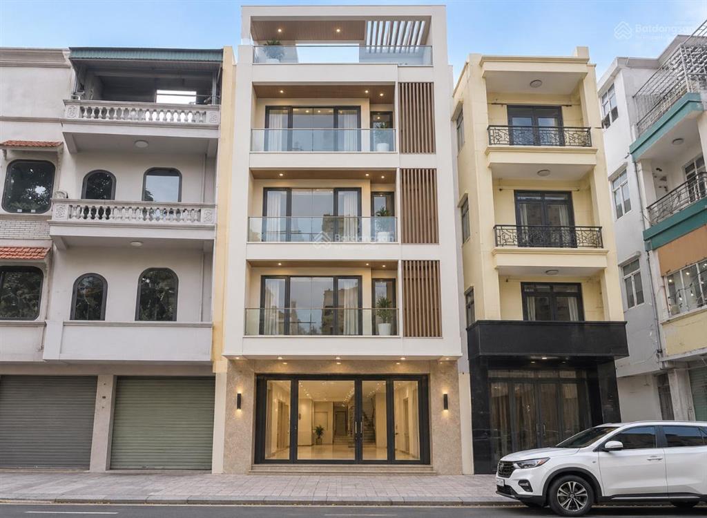 Hiếm, mặt phố nguyễn thị định 52m2 x 4 tầng, mặt tiền 6,1m. vỉa hè rộng, ô tô dừng đỗ, kinh doanh
