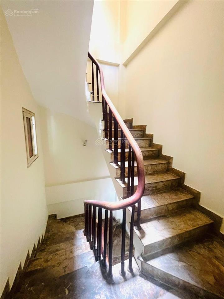 Hiếm, mặt phố nguyễn thị định 52m2 x 4 tầng, mặt tiền 6,1m. vỉa hè rộng, ô tô dừng đỗ, kinh doanh
