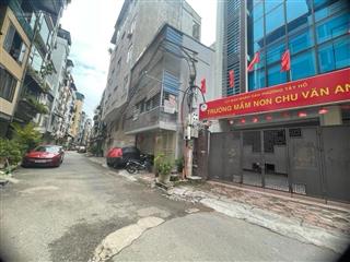 Chính chủ, bán gấp nhà 50m2  8 tầng thang máy  8 phòng ngủ  cách ô tô 30m  view hồ tây  19,5 t