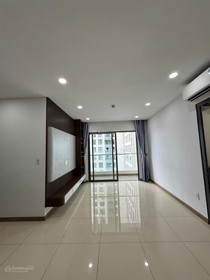 Cho thuê giá tốt căn hộ phú tài residence 2pn 65m2  free sử dụng hồ bơi