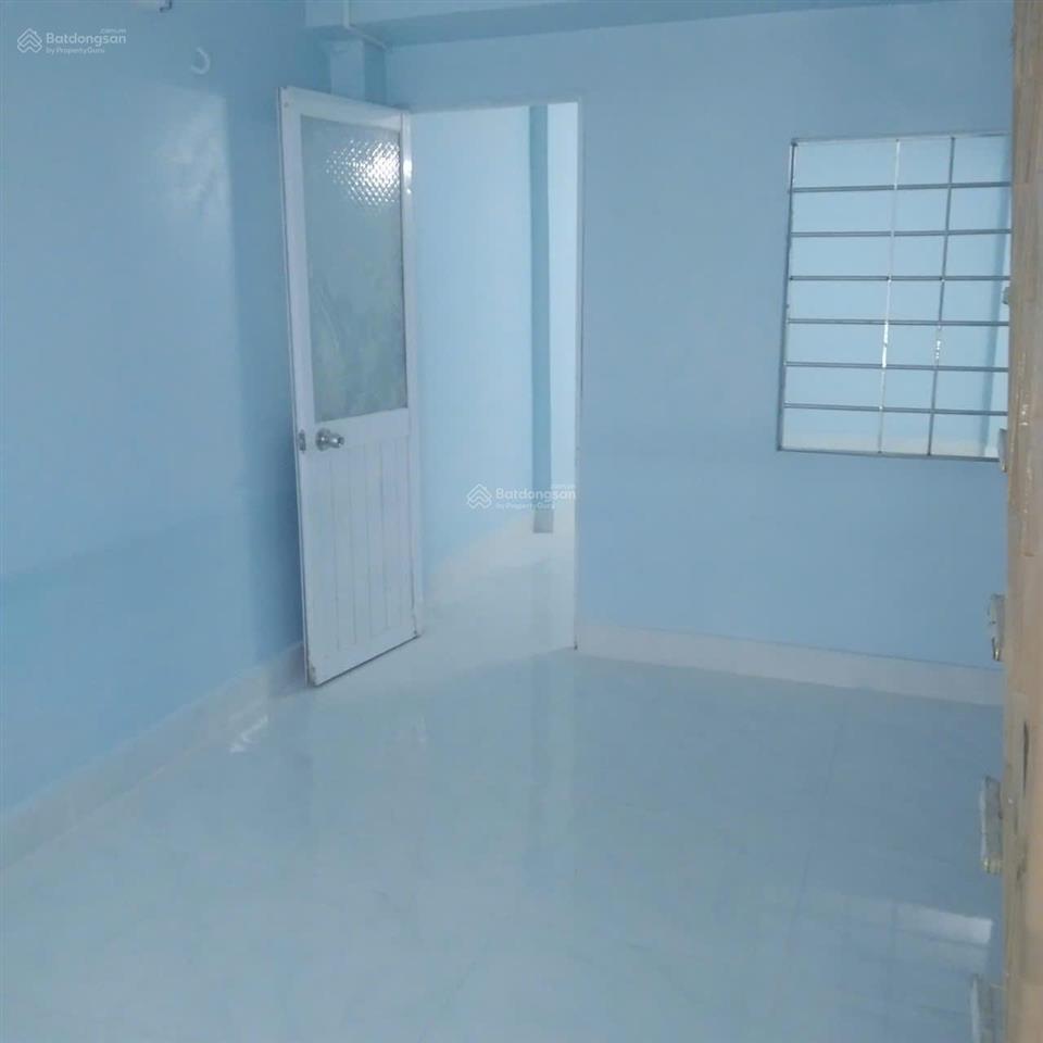 Cho thuê nhà mặt tiền đường nguyễn sơn hà, quận 3  20 triệu