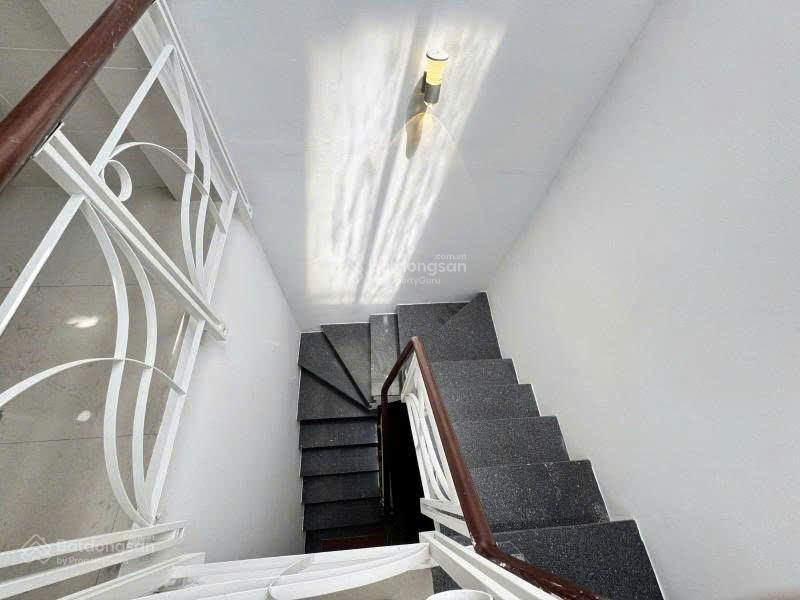 Bán nhà nguyễn văn nguyễn, tân định, q1  5,95 tỷ