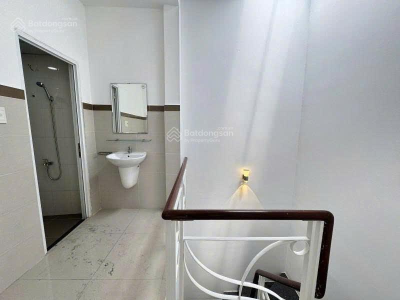 Bán nhà nguyễn văn nguyễn, tân định, q1  5,95 tỷ