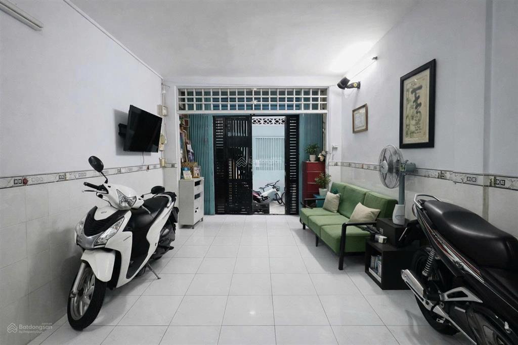 Nhà đẹp cư xá đô thành, quận 3  6,4 tỷ