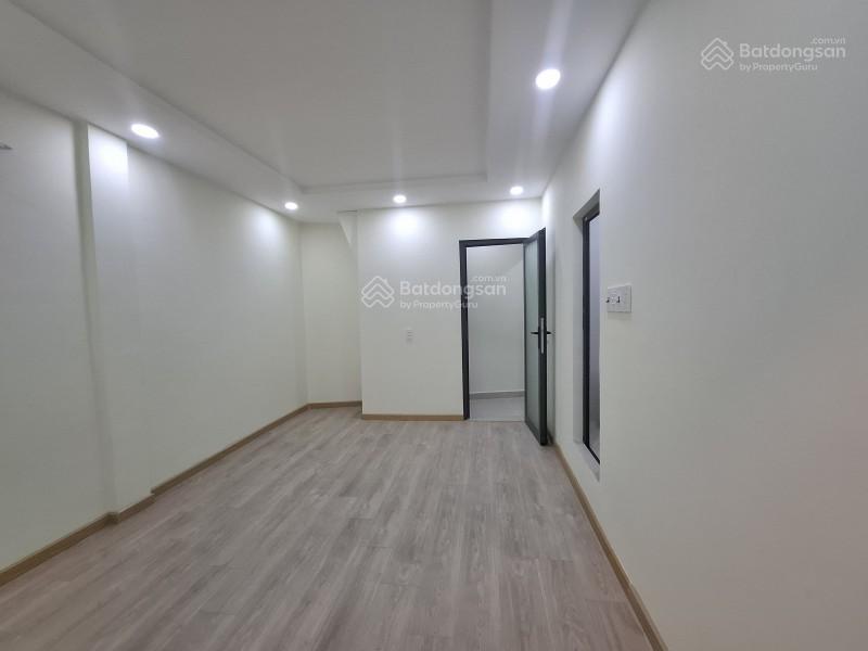 Bán nhà đ. trần hưng đạo, q.1  5,15 tỷ