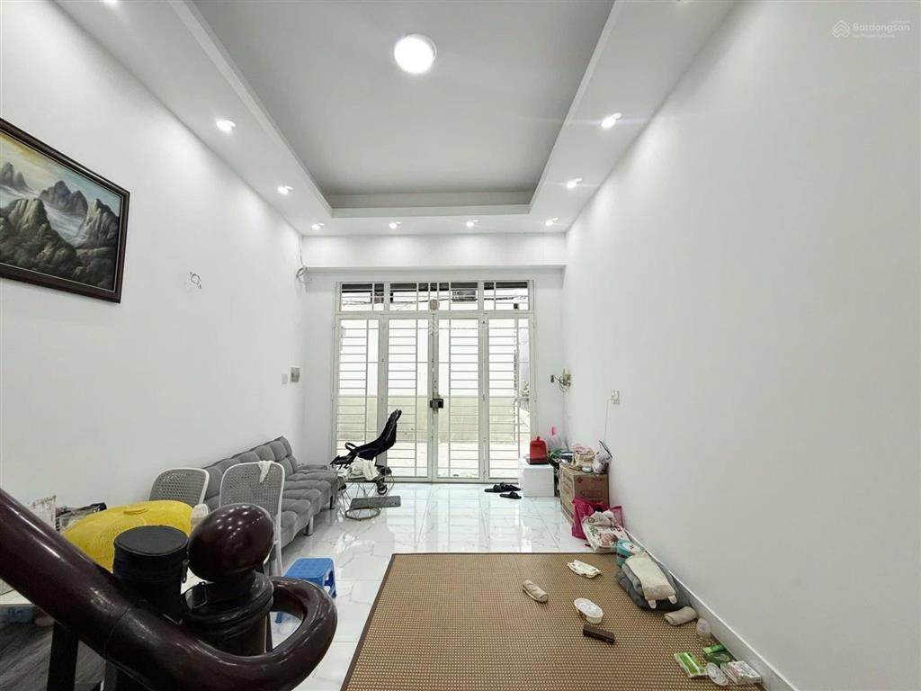 Bán nhà lý thái tổ, quận 10  6,2 tỷ