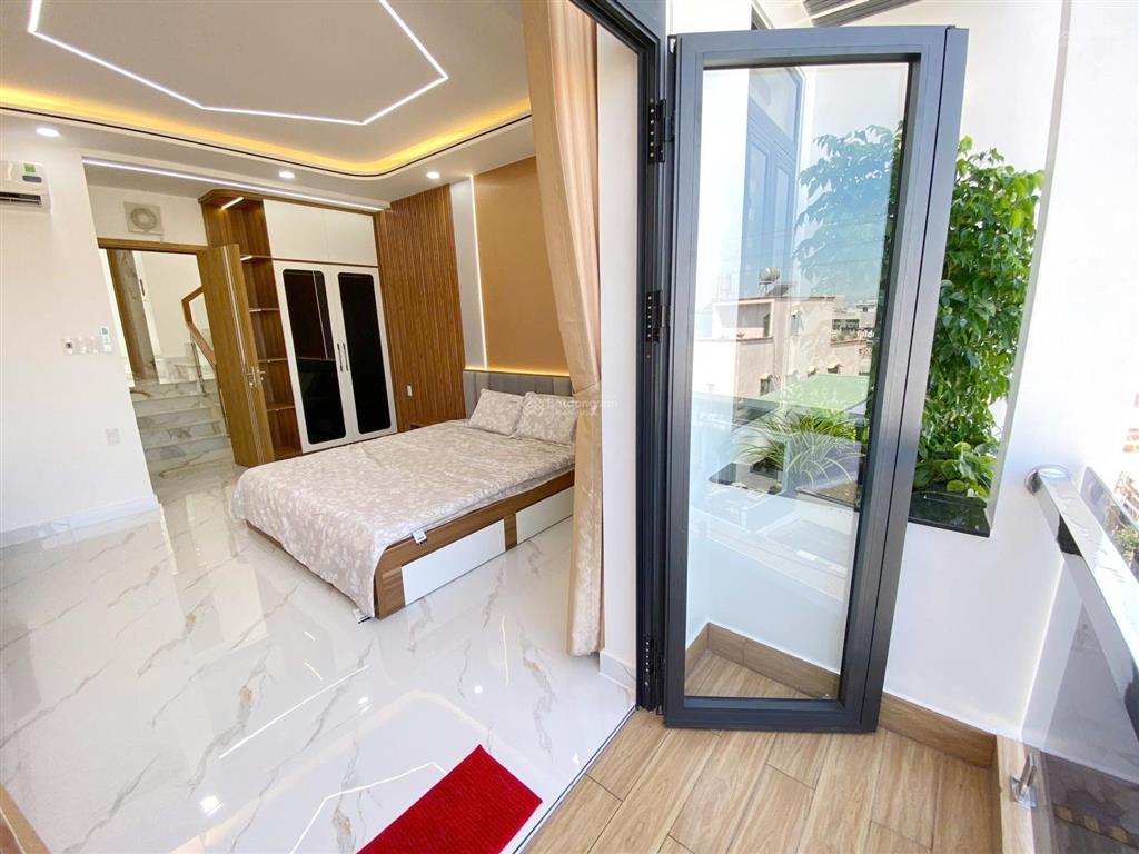 Nhà mới có thang máy 5 tấm full nội thất 4x20m. hẻm 10m đường lê trọng tấn giáp aeon tân phú