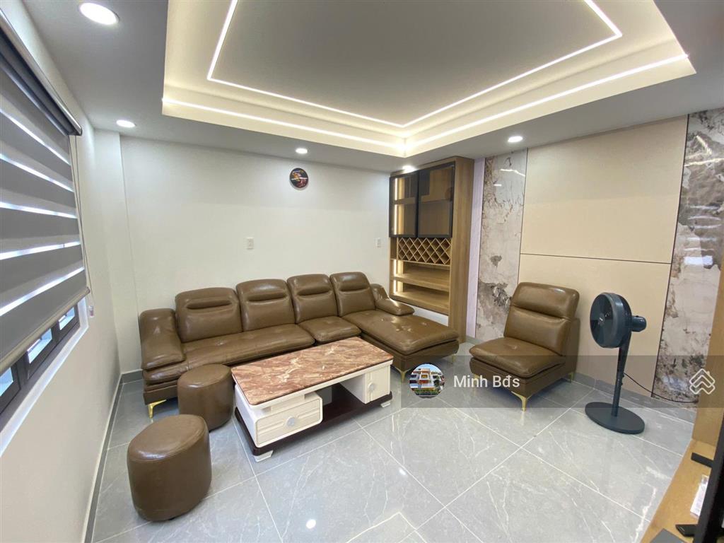 Nhà góc 2 mặt tiền có thang máy full nội thất 4x16m 5 tầng, hẻm 8m đường gò xoài thông qua tktq