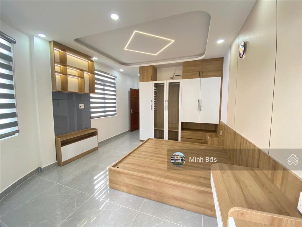 Nhà góc 2 mặt tiền có thang máy full nội thất 4x16m 5 tầng, hẻm 8m đường gò xoài thông qua tktq