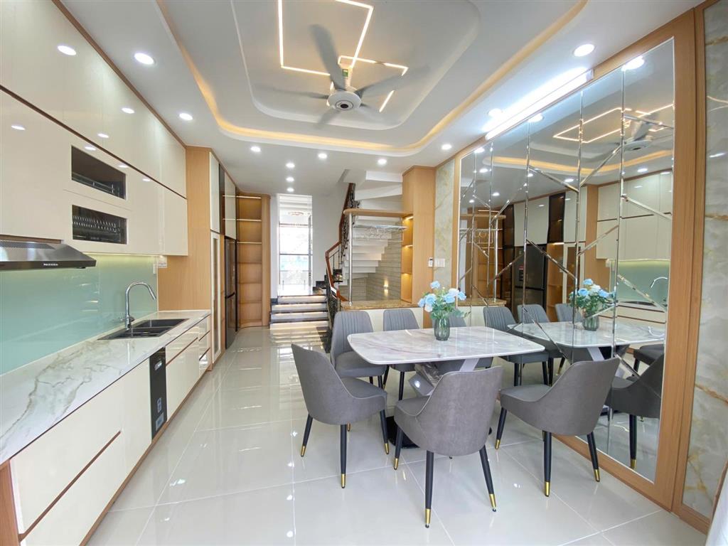 Nhà siêu đẹp 5 lầu, 4x25m full nội thất, có thang máy mặt tiền hương lộ 2  mã lò giáp q. tân phú