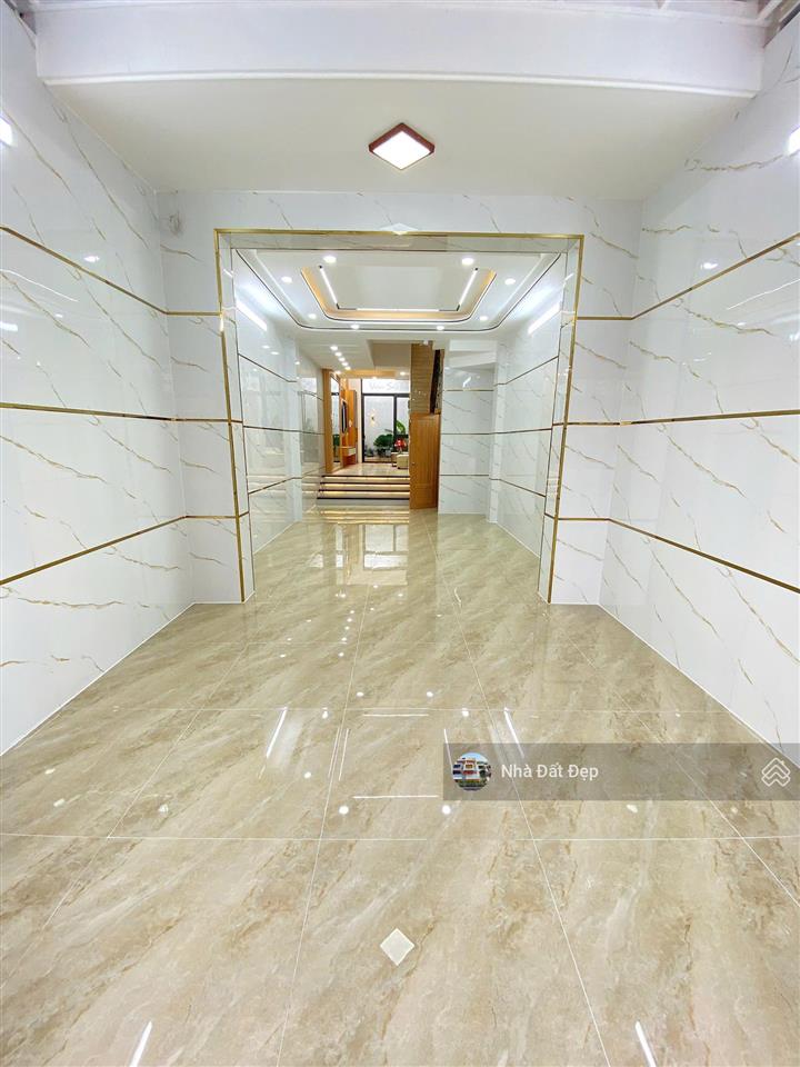 Nhà siêu đẹp 5 lầu, 4x25m full nội thất, có thang máy mặt tiền hương lộ 2  mã lò giáp q. tân phú