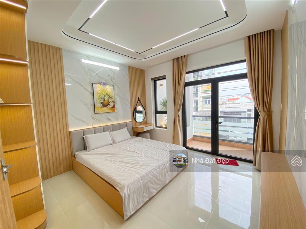 Nhà siêu đẹp 5 lầu, 4x25m full nội thất, có thang máy mặt tiền hương lộ 2  mã lò giáp q. tân phú