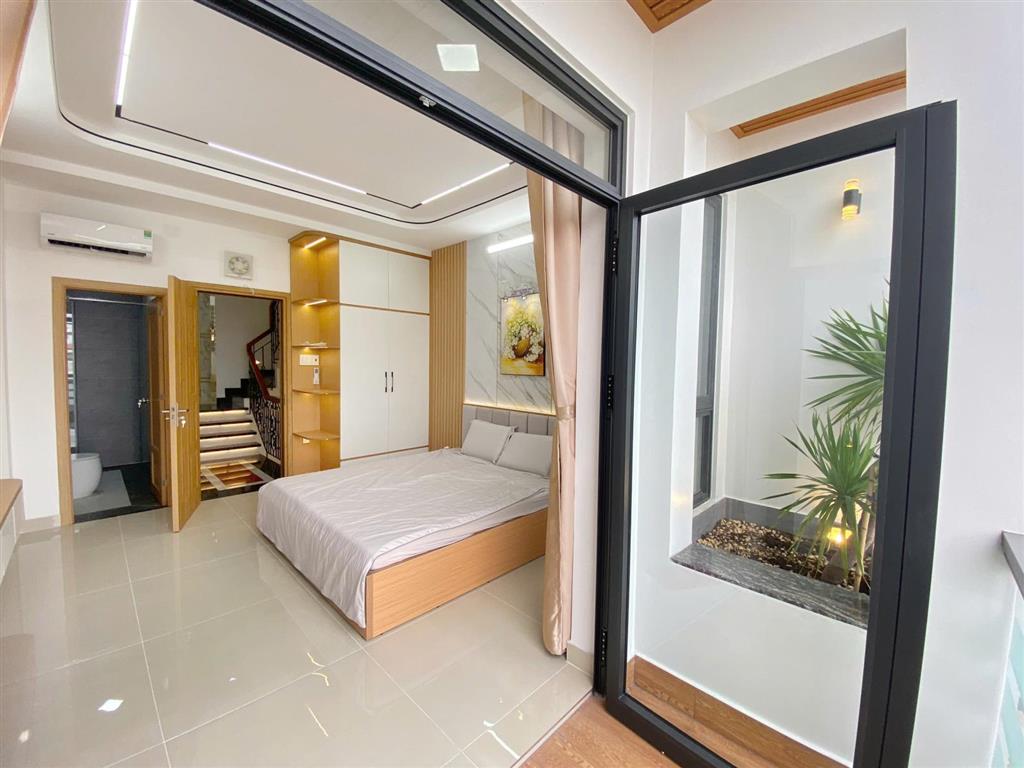 Nhà siêu đẹp 5 lầu, 4x25m full nội thất, có thang máy mặt tiền hương lộ 2  mã lò giáp q. tân phú
