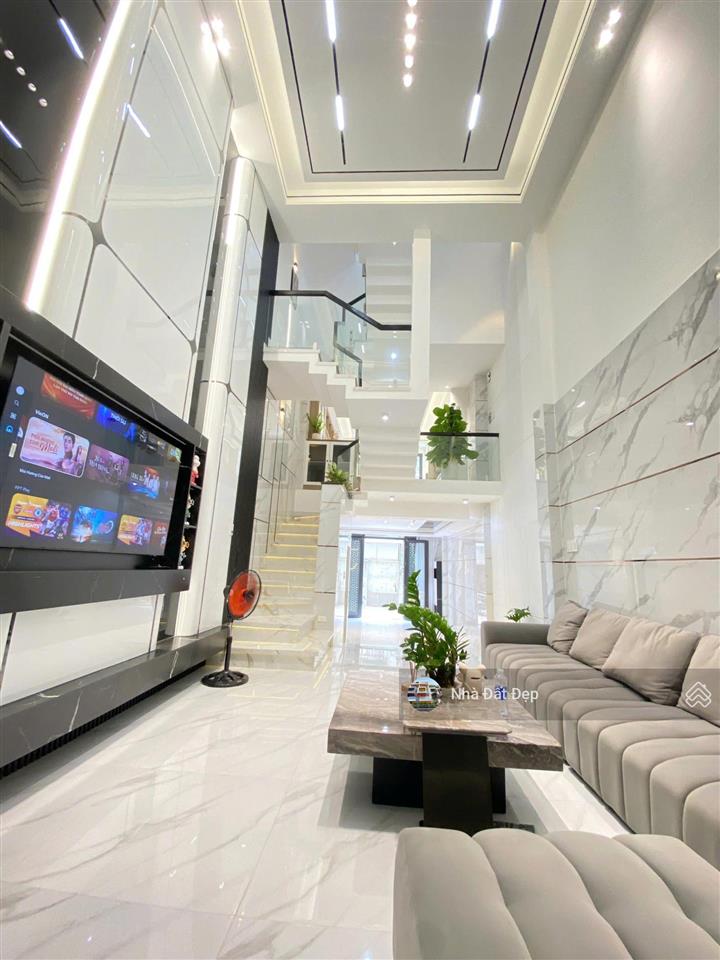 Nhà mới 5 tấm khu đồng bộ cao cấp, full nội thất 4x15m hẻm nhựa đẹp 8m 1 sẹc lê văn quới.