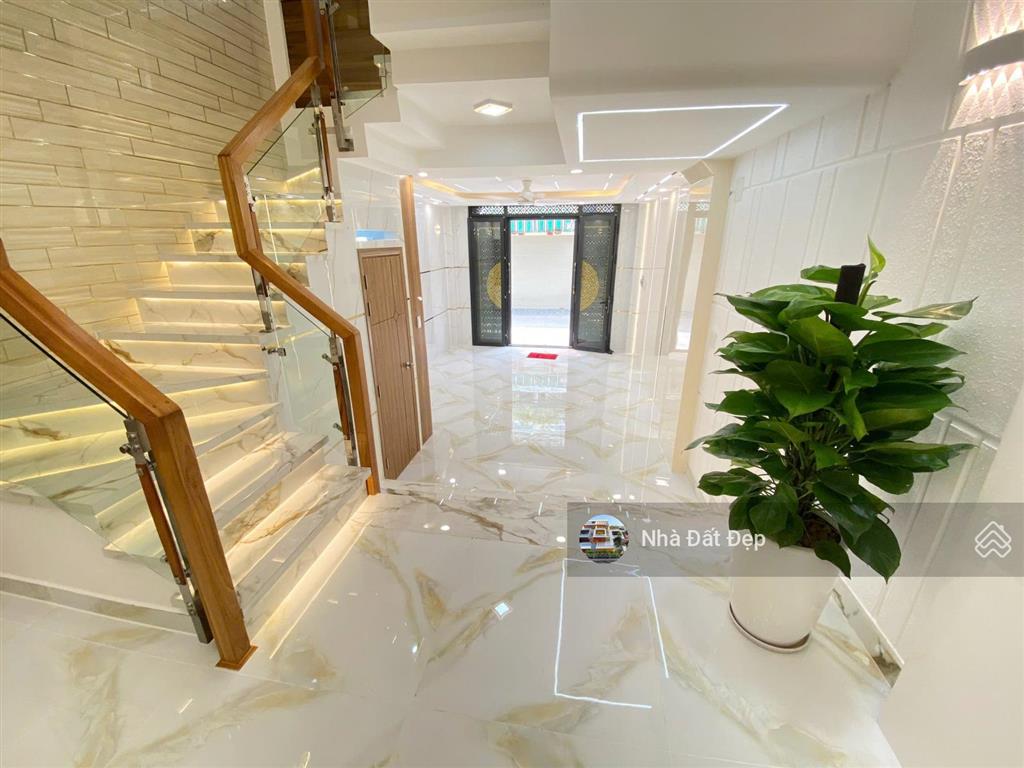 Nhà mới full nội thất siêu đẹp 4x15m, đúc 5 tấm hẻm đẹp 8m, đường hương lộ 2, giáp q. tân phú