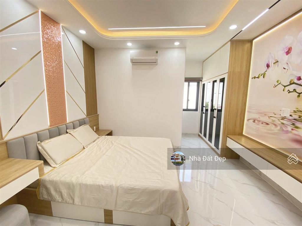 Nhà mới full nội thất siêu đẹp 4x15m, đúc 5 tấm hẻm đẹp 8m, đường hương lộ 2, giáp q. tân phú