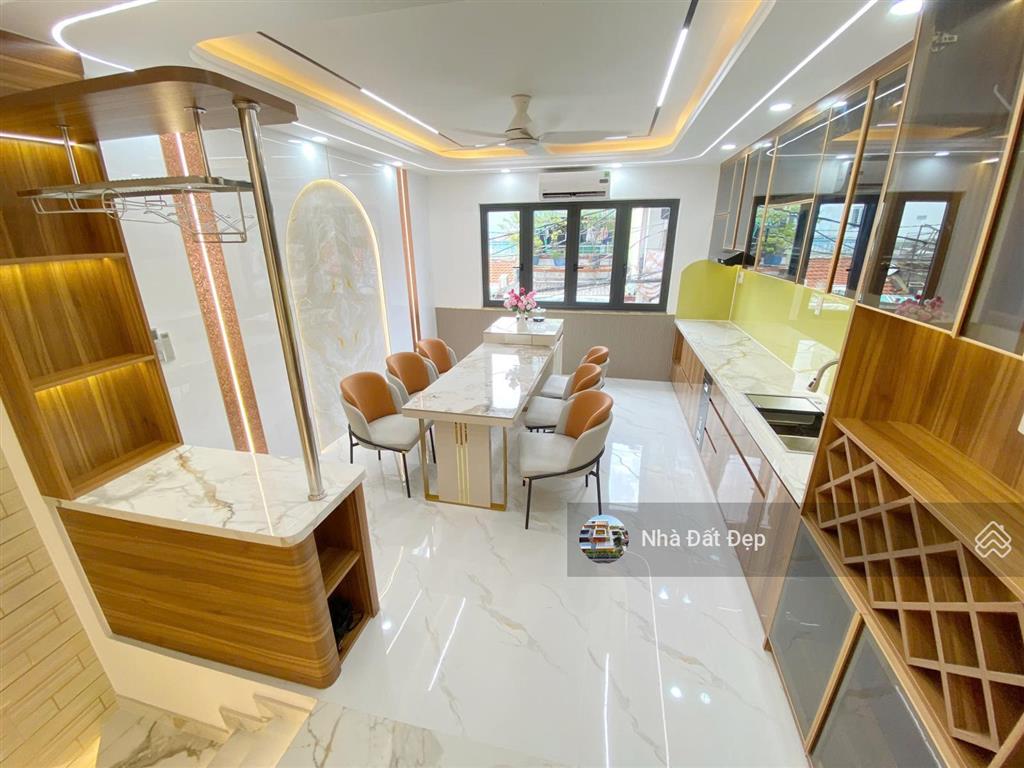 Nhà mới full nội thất siêu đẹp 4x15m, đúc 5 tấm hẻm đẹp 8m, đường hương lộ 2, giáp q. tân phú