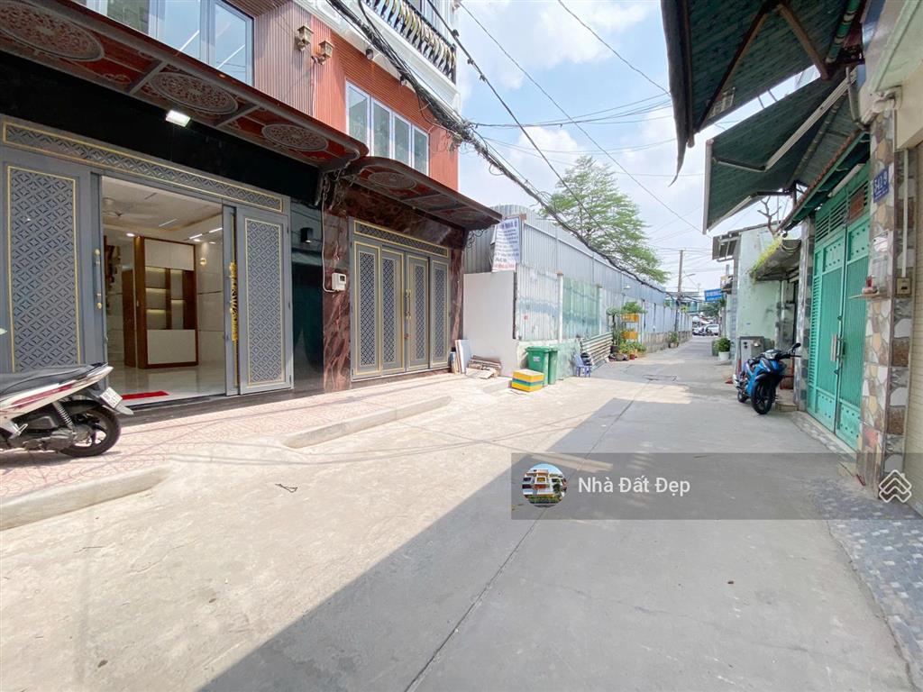 Nhà mới full nội thất siêu đẹp 4x15m, đúc 5 tấm hẻm đẹp 8m, đường hương lộ 2, giáp q. tân phú