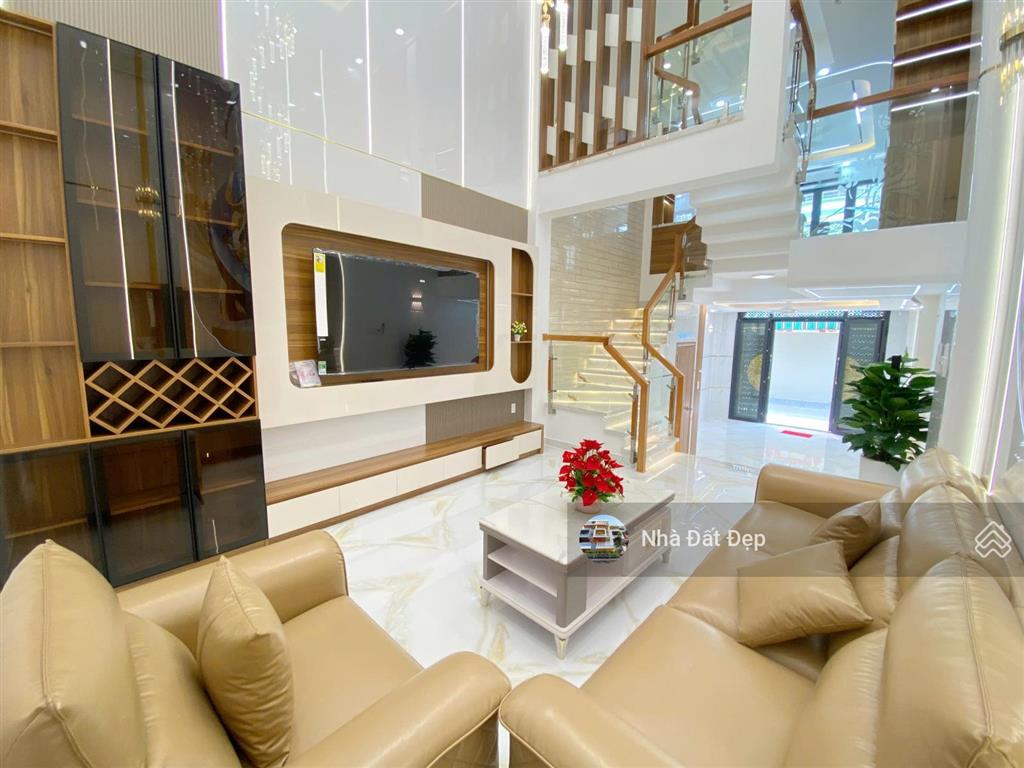 Nhà mới full nội thất siêu đẹp 4x15m, đúc 5 tấm hẻm đẹp 8m, đường hương lộ 2, giáp q. tân phú