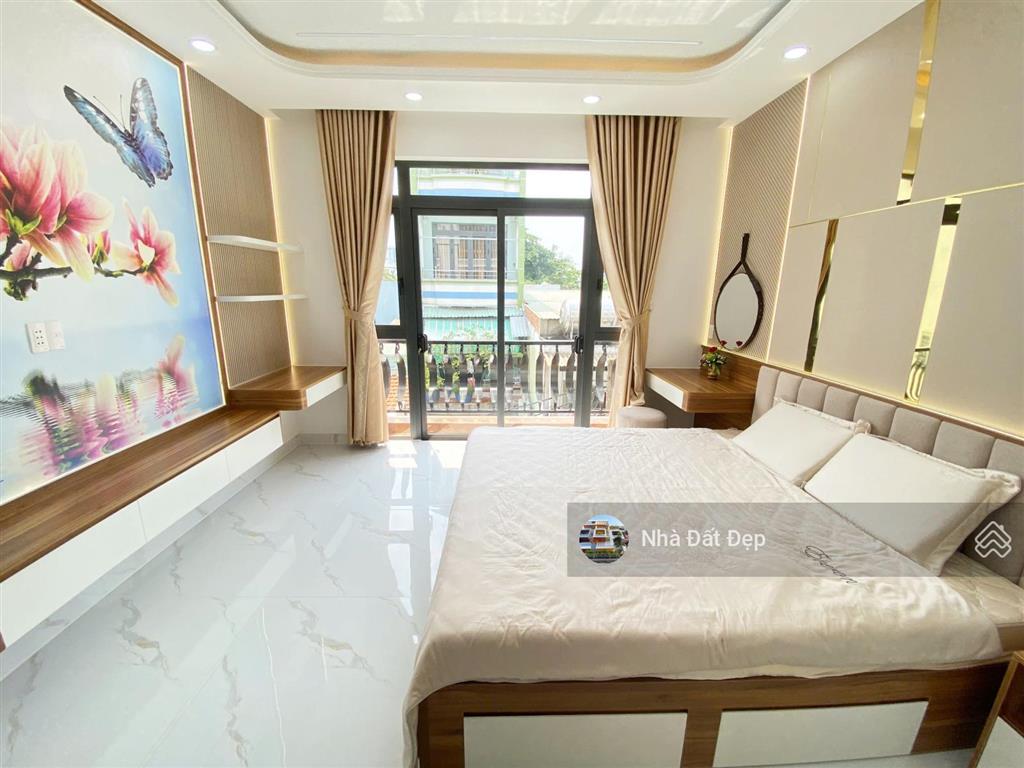 Nhà mới full nội thất siêu đẹp 4x15m, đúc 5 tấm hẻm đẹp 8m, đường hương lộ 2, giáp q. tân phú