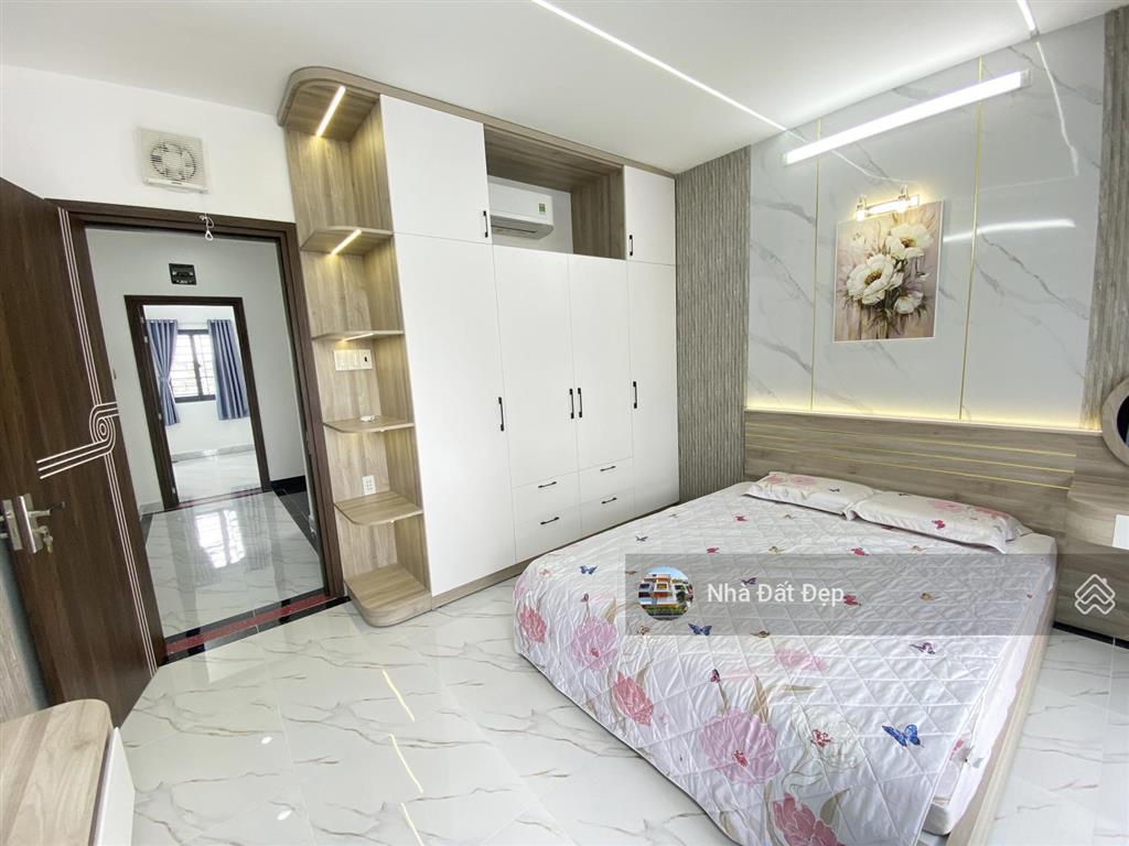 Nhà full nội thất 4x13m đúc 5 tấm hẻm đẹp 6m đường bình trị đông thông qua hương lộ 2