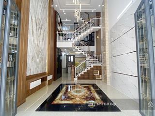Nhà full nội thất 4x13m đúc 5 tấm hẻm đẹp 6m đường bình trị đông thông qua hương lộ 2.
