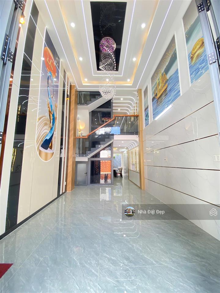 Nhà mới có thang máy khu đồng bộ 5 tấm đường nhựa đẹp 8m, full nội thất 4x15m đường hương lộ 2