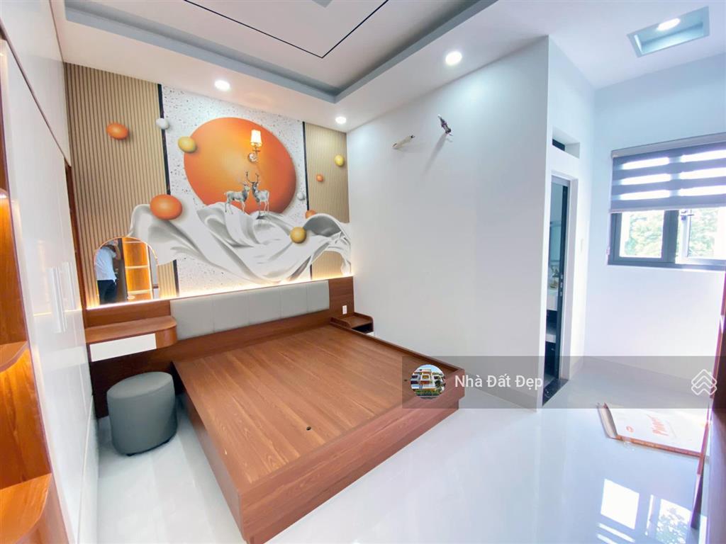 Nhà mới có thang máy khu đồng bộ 5 tấm đường nhựa đẹp 8m, full nội thất 4x15m đường hương lộ 2