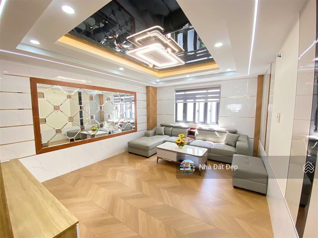 Nhà mới có thang máy khu đồng bộ 5 tấm đường nhựa đẹp 8m, full nội thất 4x15m đường hương lộ 2