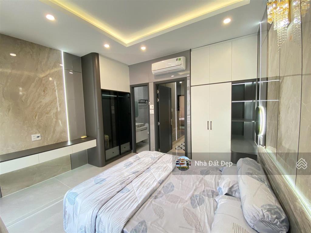 Nhà mới 5 tấm khu đồng bộ cao cấp, full nội thất 4x14m hẻm nhựa đẹp 8m lê văn quới.
