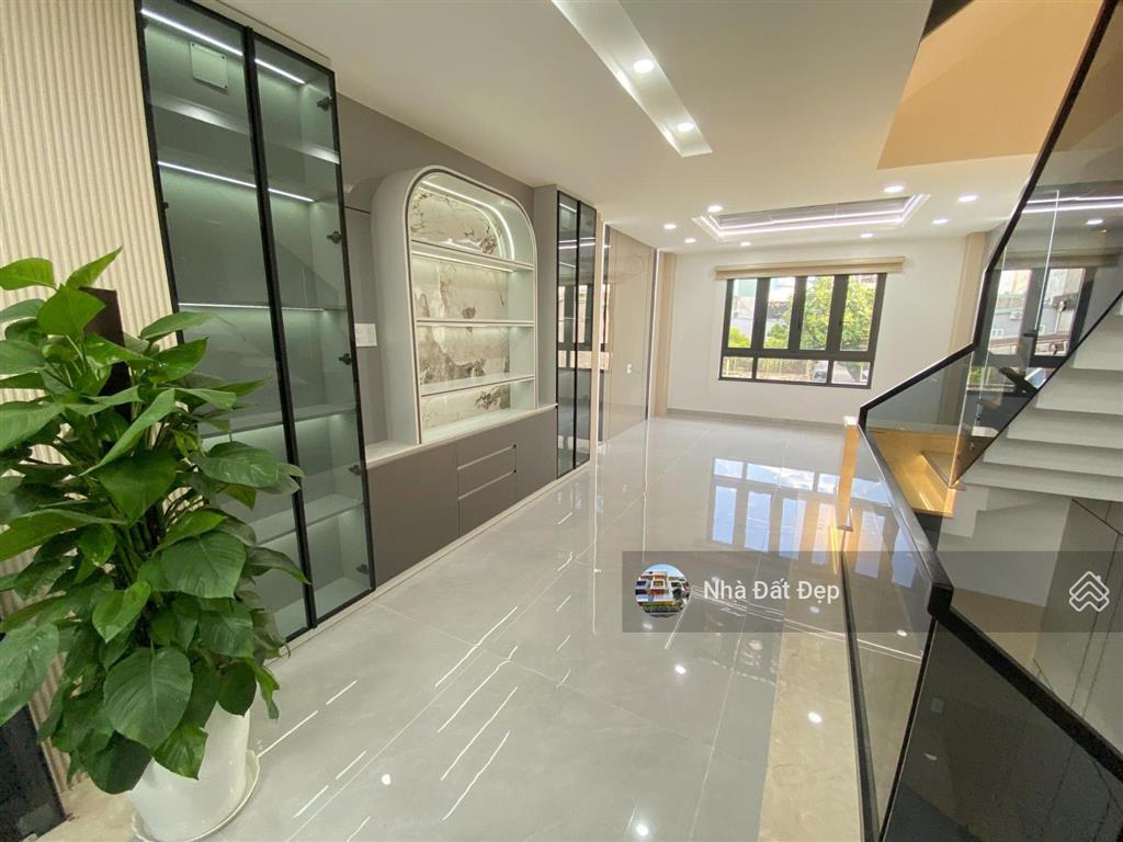 Nhà mới 5 tấm khu đồng bộ cao cấp, full nội thất 4x14m hẻm nhựa đẹp 8m lê văn quới.