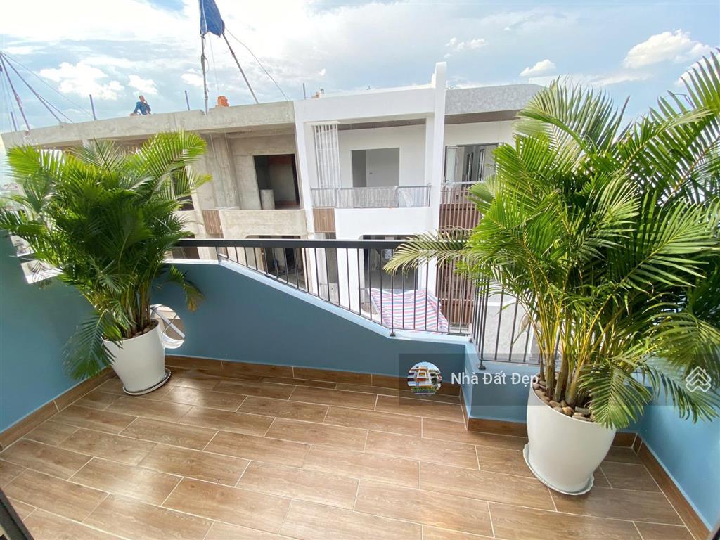 Nhà mới 5 tấm khu đồng bộ cao cấp, full nội thất 4x14m hẻm nhựa đẹp 8m lê văn quới.