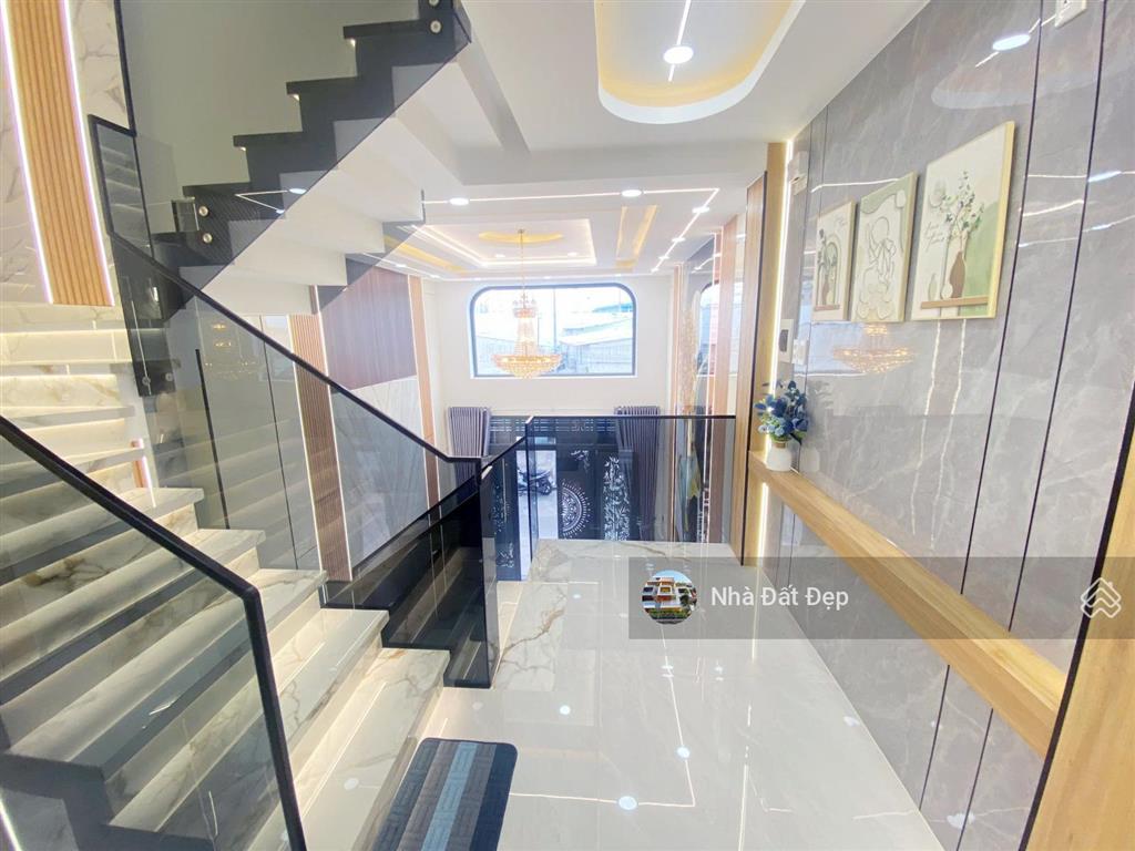 Nhà xây mới 5 tấm full nội thất, 4x13m hẻm đẹp 7m đường mã lò gần trường học, ubnd phường