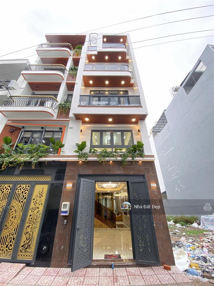 Nhà mới có thang máy 5 tấm đường nhựa đẹp 8m có vỉa hè full nội thất 4x18m đường tây lân
