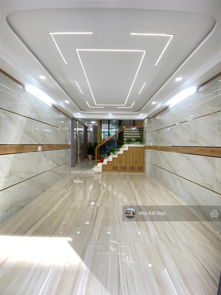 Nhà mới có thang máy 5 tấm đường nhựa đẹp 8m có vỉa hè full nội thất 4x15m đường hương lộ 2