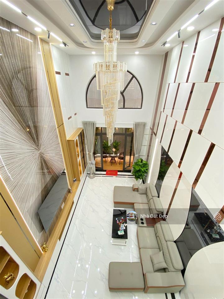 Nhà mới có thang máy 6 lầu full nội thất 4x20m mặt tiền đường nhựa 12m lê văn quới giáp q. tân phú
