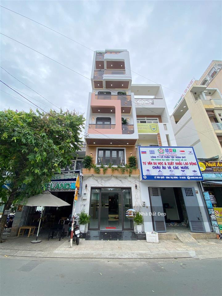 Nhà mới có thang máy 6 lầu full nội thất 4x20m mặt tiền đường nhựa 12m lê văn quới giáp q. tân phú