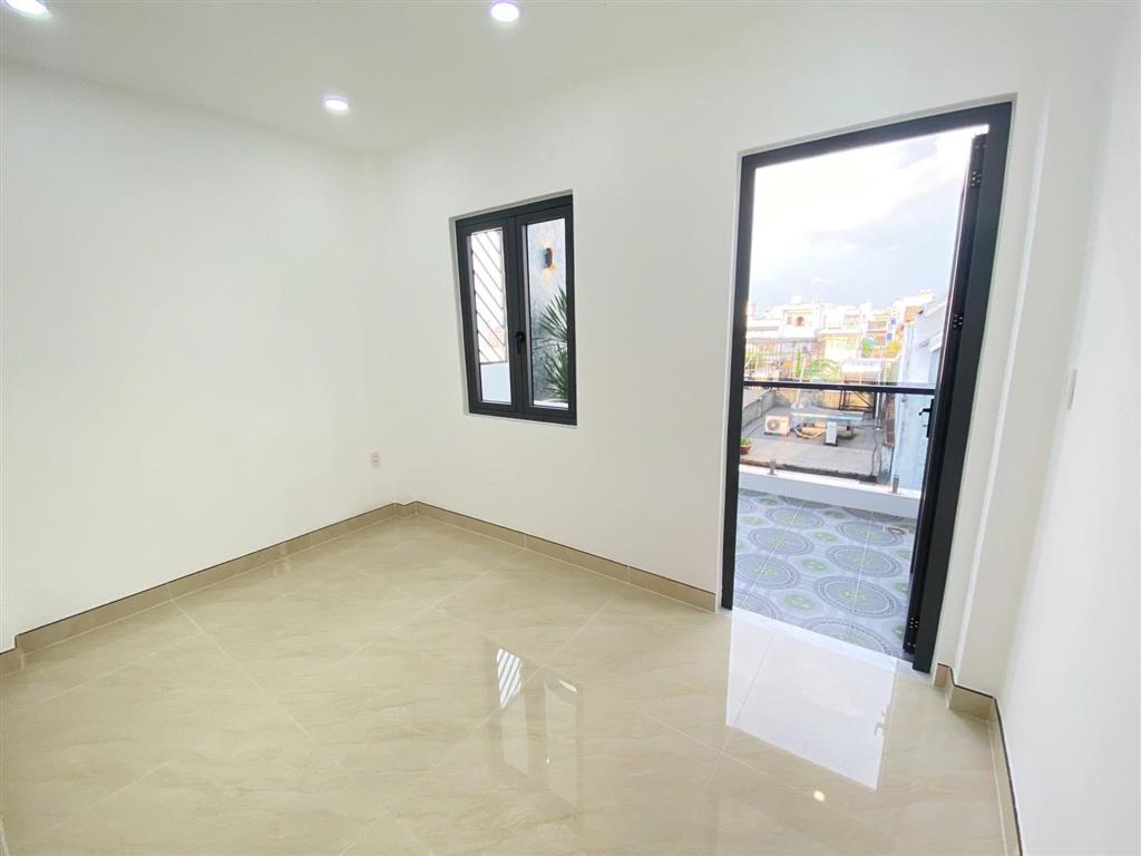 Nhà mới 5 tấm, có thang máy, full nội thất 4x15m hẻm nhựa đẹp 8m 1 sẹc lê văn quới