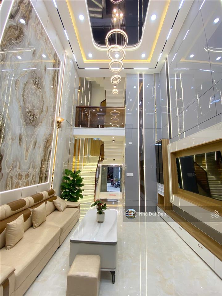 Nhà mới 5 tấm, có thang máy, full nội thất 4x15m hẻm nhựa đẹp 8m 1 sẹc lê văn quới